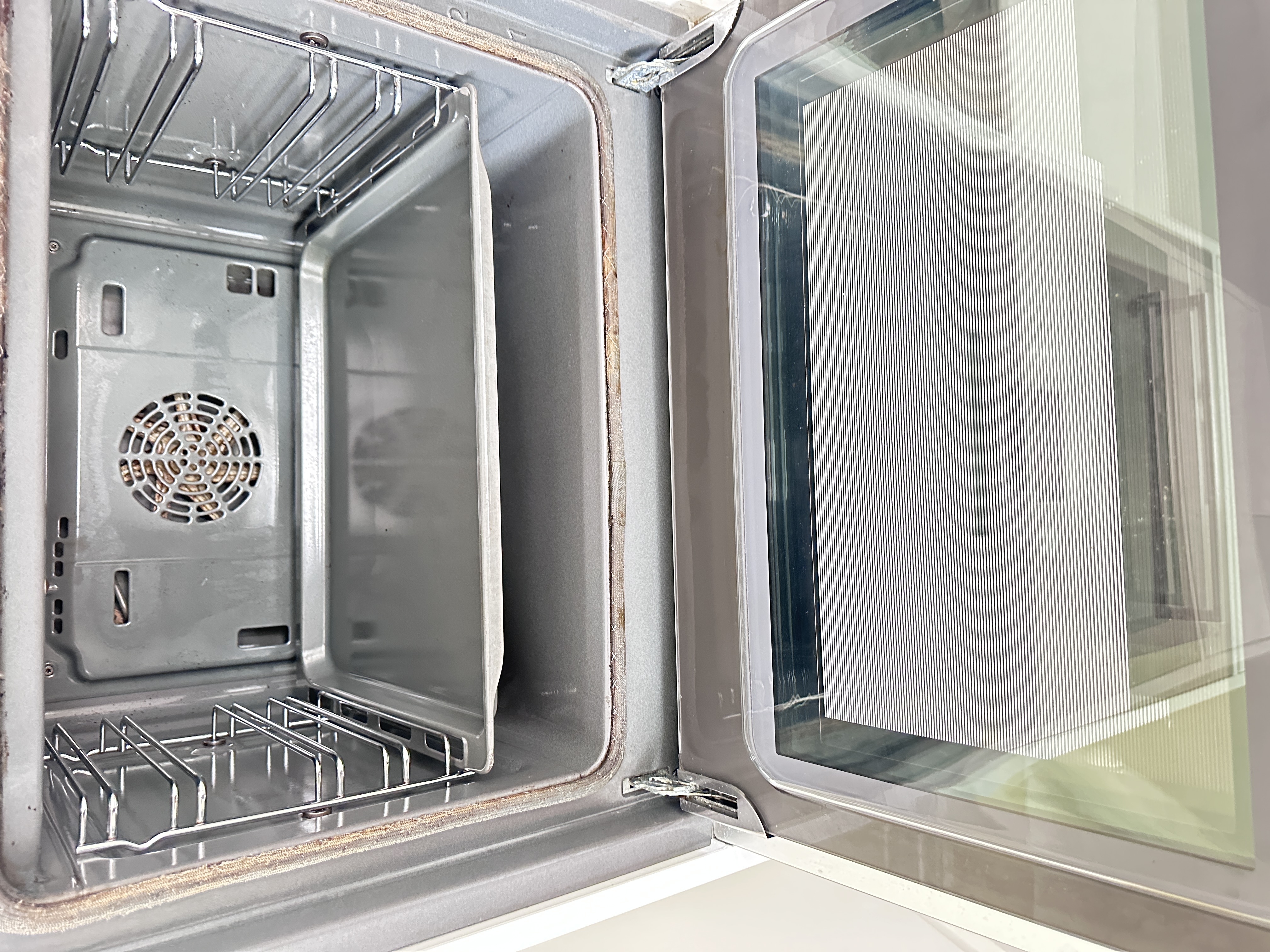 Oven